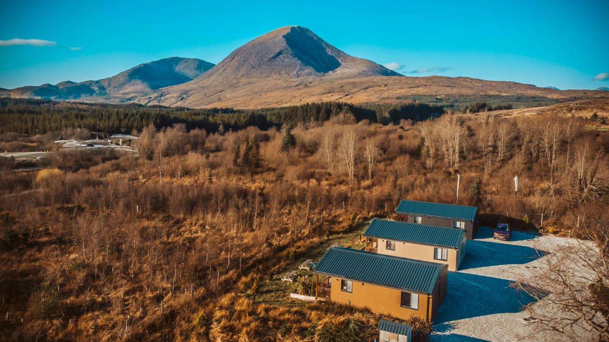 Broadford Lodges Skye Exterior photo