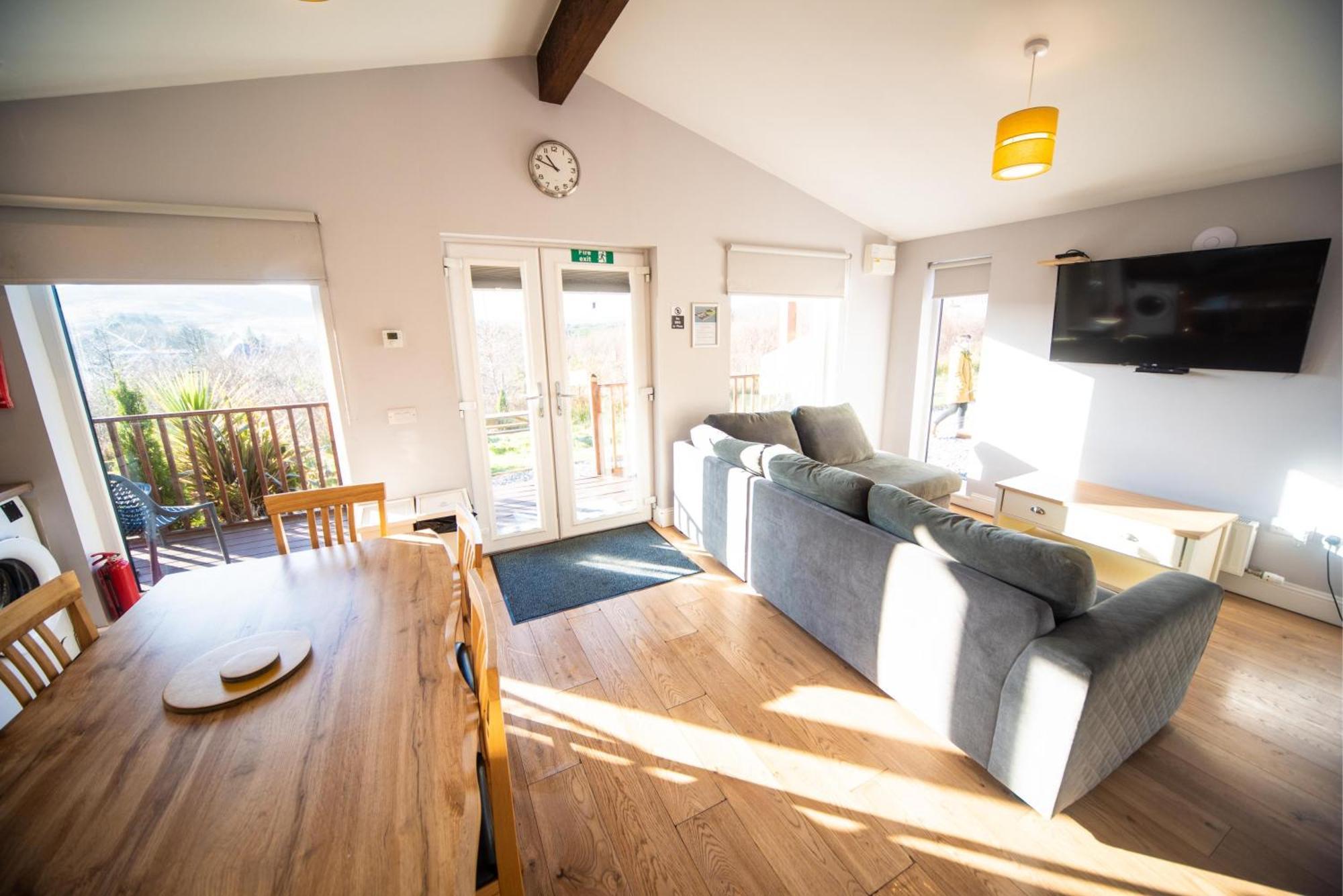 Broadford Lodges Skye Exterior photo